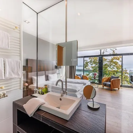Aika Seaside Living 4* Фридрихсхафен