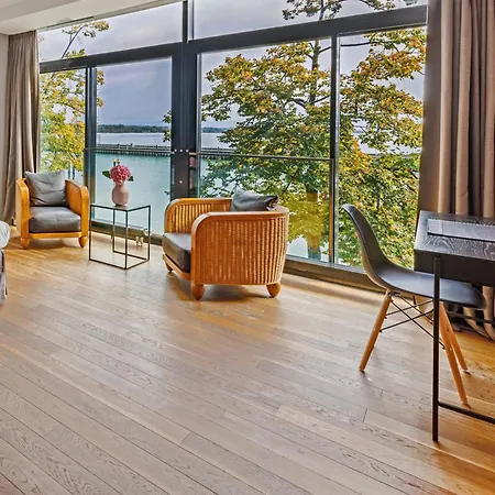 Aika Seaside Living Отель