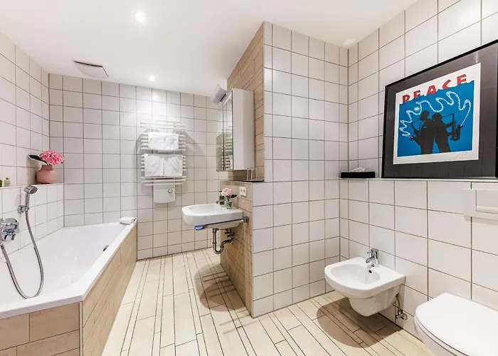 Aika Seaside Living Hotel 4*